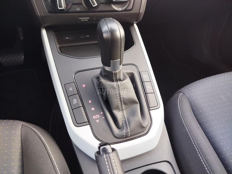 Seat Arona 1.0 TSI STYLE A/T