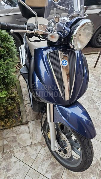 Piaggio Beverly 500 Cruiser