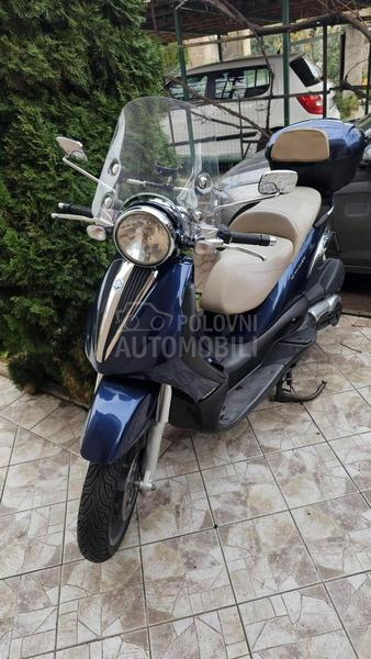 Piaggio Beverly 500 Cruiser