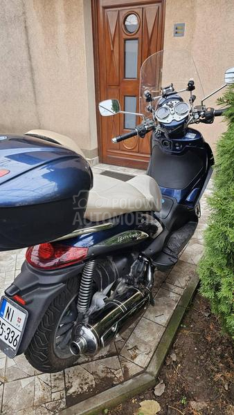 Piaggio Beverly 500 Cruiser