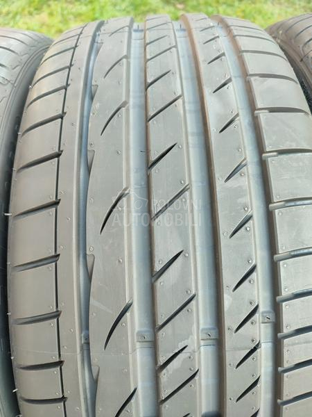 Laufenn 225/45 R17 Letnja