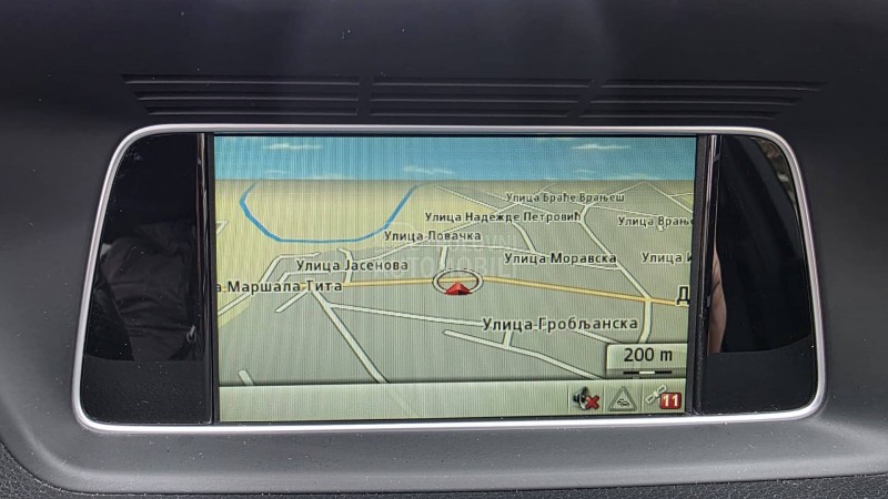 Mercedes Benz E 220 Avangarde, Xen,Šiber