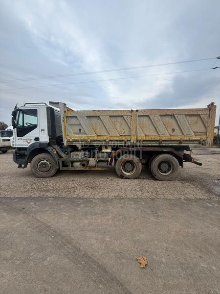 Iveco TRAKKER AD380T41