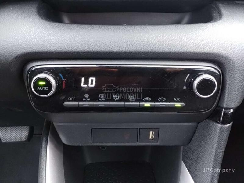Toyota Yaris 1.5 ACTIVE AUT HYB