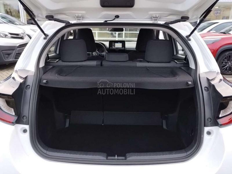 Toyota Yaris 1.5 ACTIVE AUT HYB