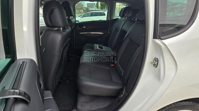 Peugeot 3008 ALLURE