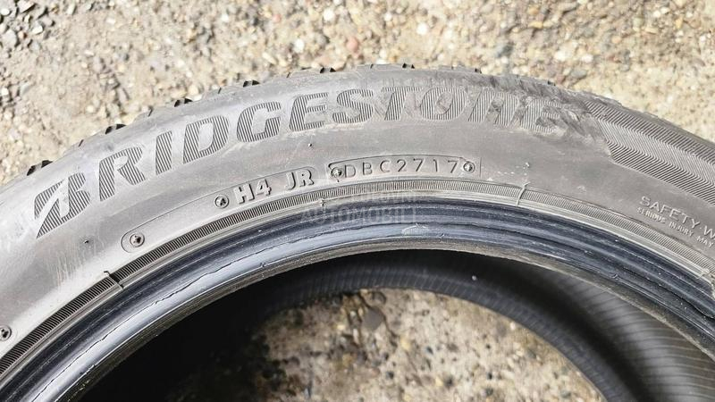 Bridgestone 225/50 R17 Zimska