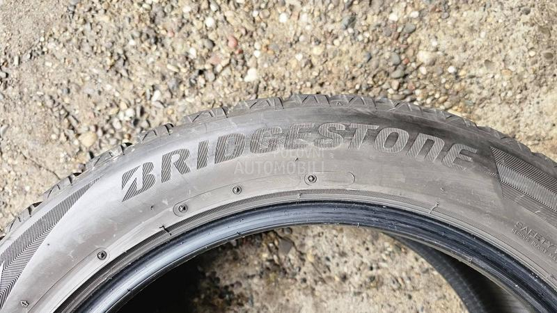Bridgestone 225/50 R17 Zimska
