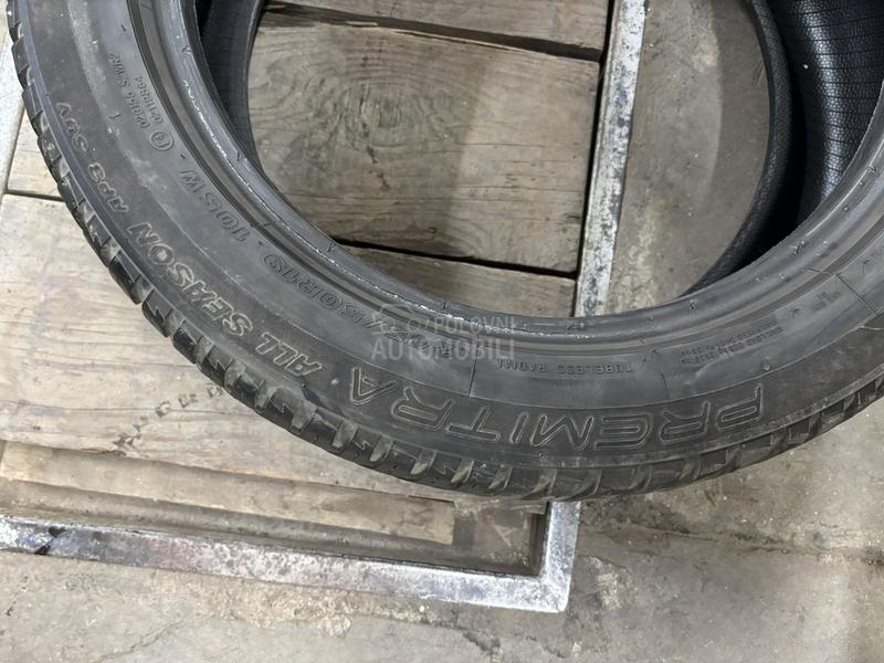 Ostalo 245/50 R19 Sve sezone