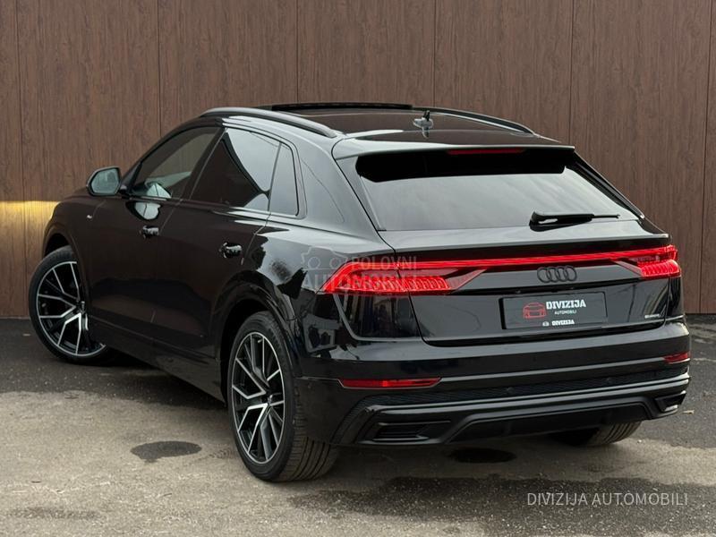 Audi Q8 S-Line/Pano/360/Air