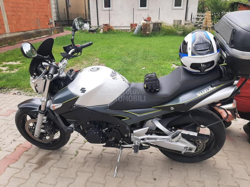 Suzuki Gsr 600