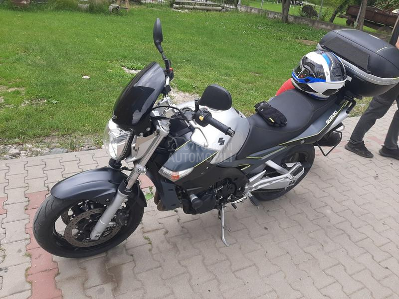 Suzuki Gsr 600
