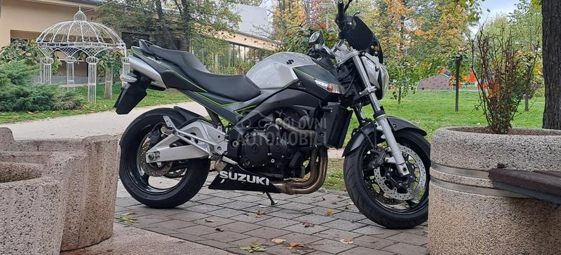Suzuki Gsr 600