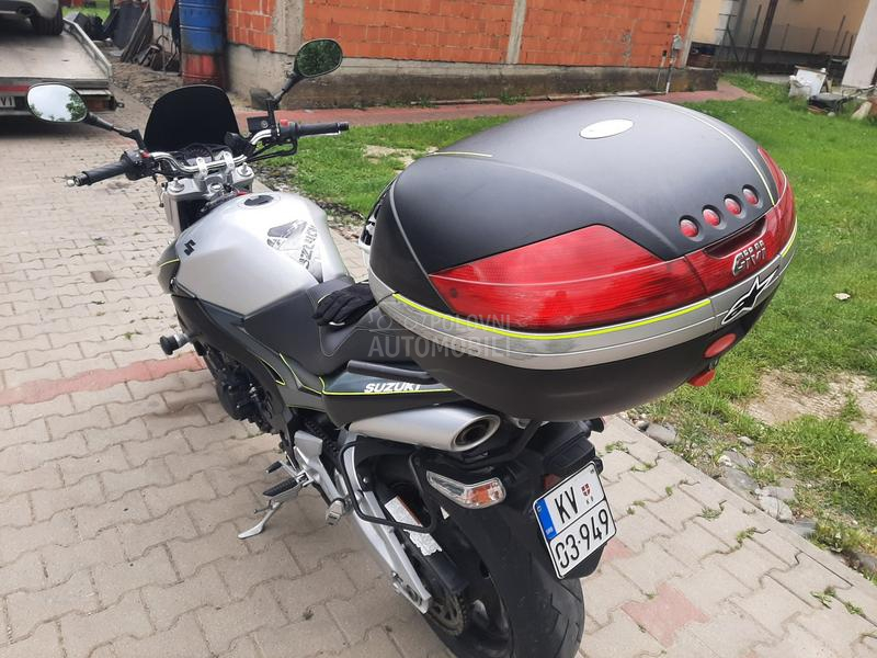 Suzuki Gsr 600