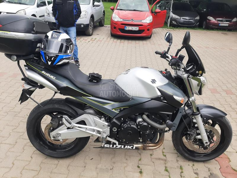 Suzuki Gsr 600