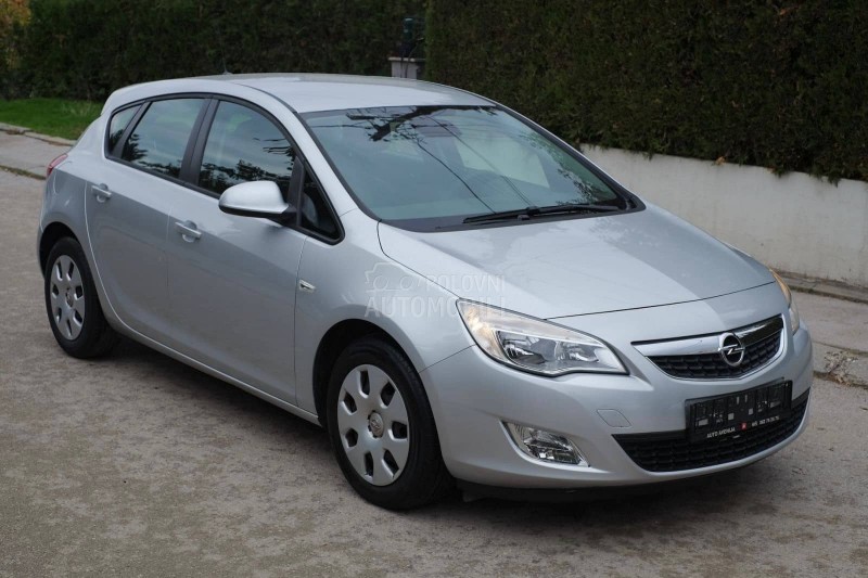 Opel Astra J 1.7CDTI Elective 92k