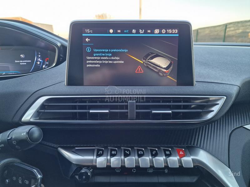 Peugeot 3008 1.5 BLUEHDI