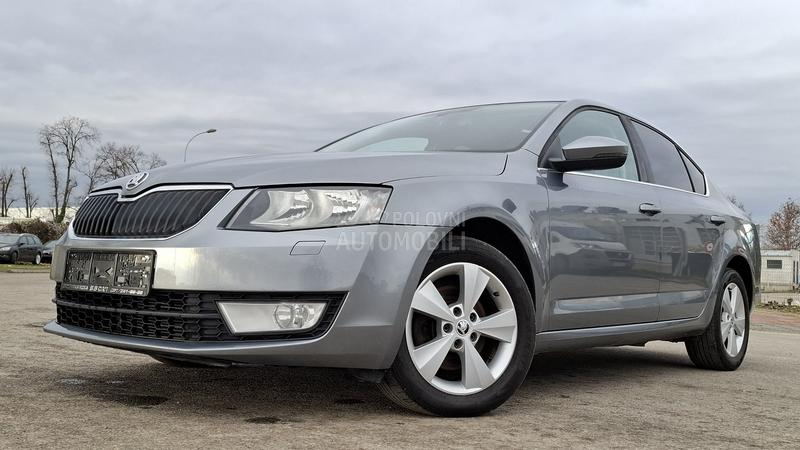 Škoda Octavia D S G LIMITED