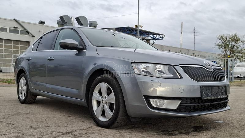 Škoda Octavia D S G LIMITED