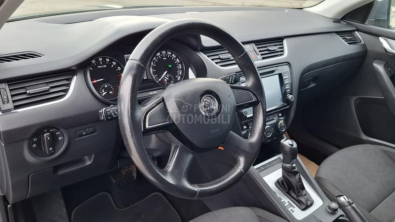 Škoda Octavia D S G LIMITED