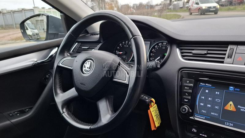 Škoda Octavia D S G LIMITED