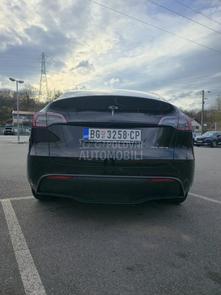 Tesla Model Y AWD Long Range
