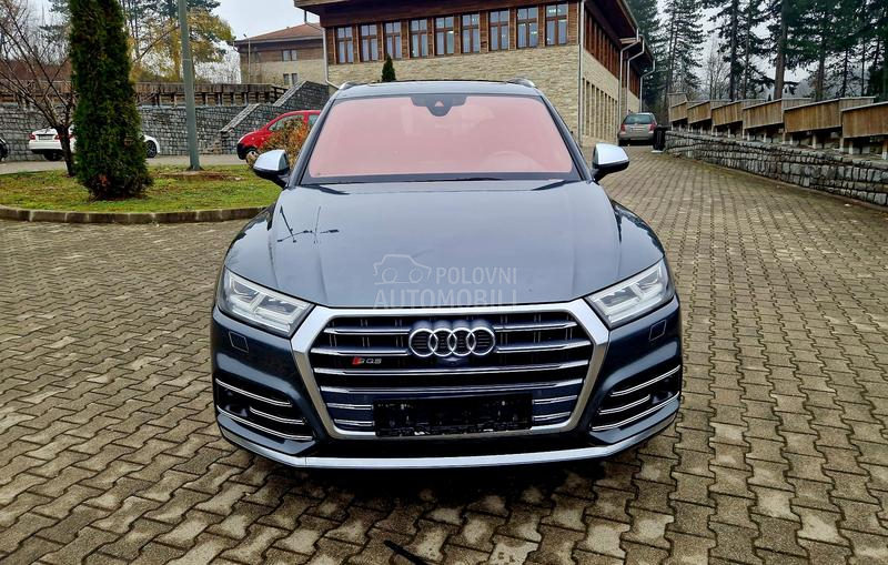 Audi SQ5 
