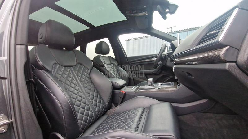 Audi SQ5 