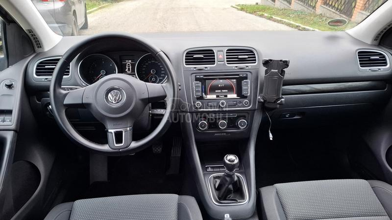 Volkswagen Golf 6 1.6 TDI 77 k.w., NOV