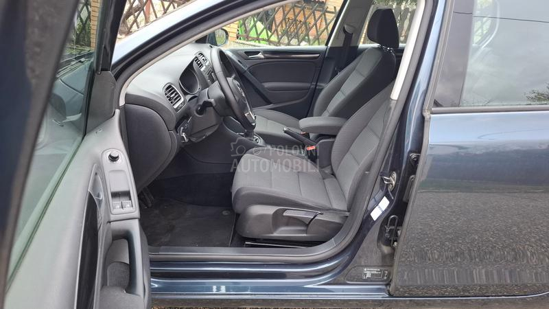 Volkswagen Golf 6 1.6 TDI 77 k.w., NOV