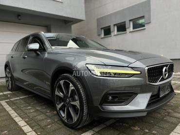 Volvo V60 Cross Country 2.0 D4 190