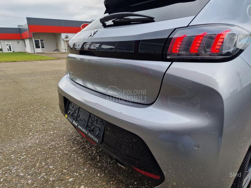 Peugeot 208 1.2 PURETECH ALLURE