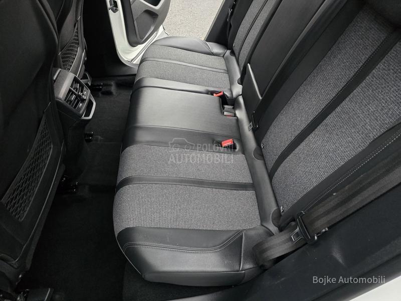 Peugeot 3008 1.5HDI ALLURE