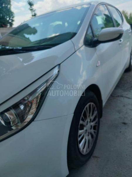Kia cee`d 