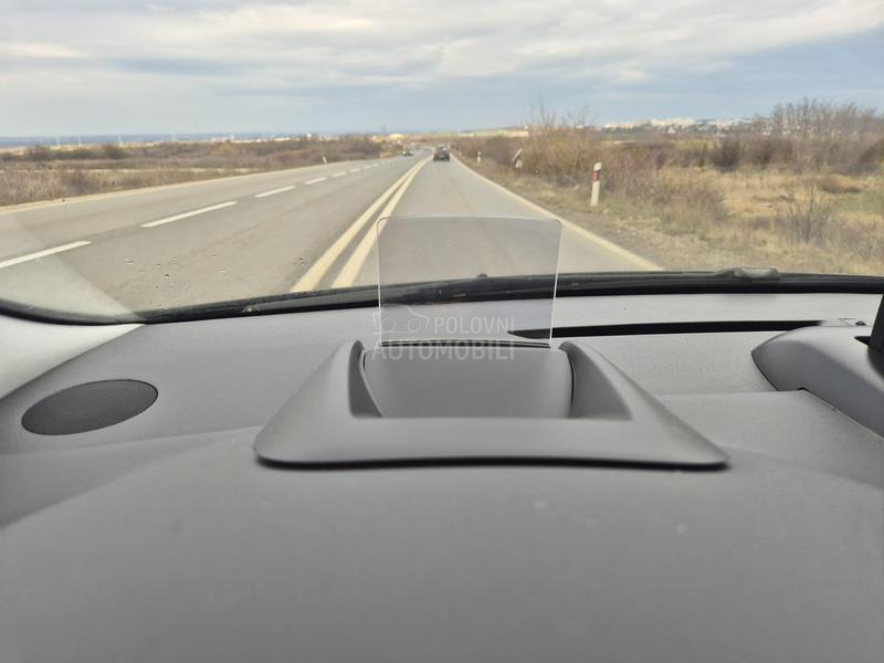 Peugeot 3008 1.6 hdi ALL..URE