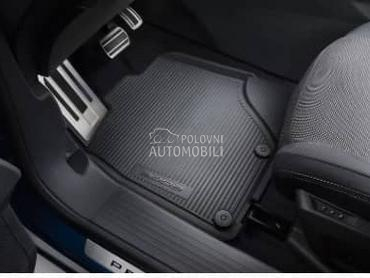 Set gumenih patosnica za Peugeot 3008