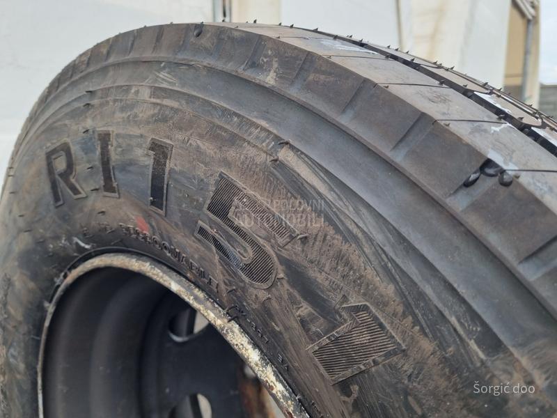 Falken 285/70 R19.5 Zimska
