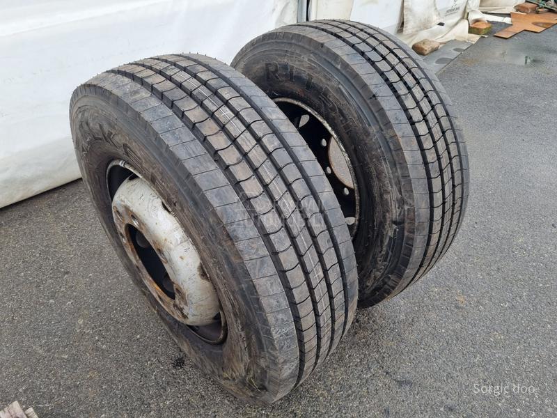 Falken 285/70 R19.5 Zimska