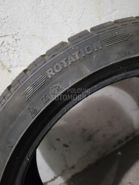 Tigar 225/45 R18 Zimska