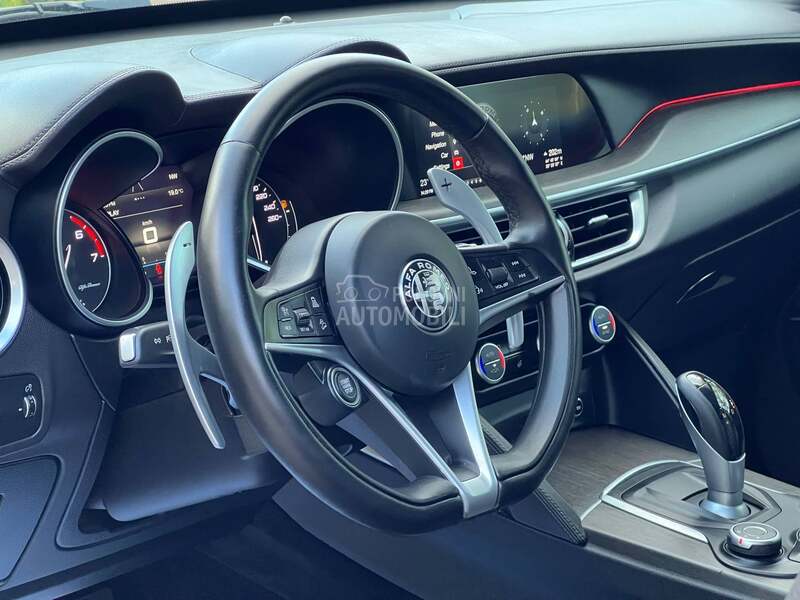 Alfa Romeo Stelvio Q4 Veloce CH