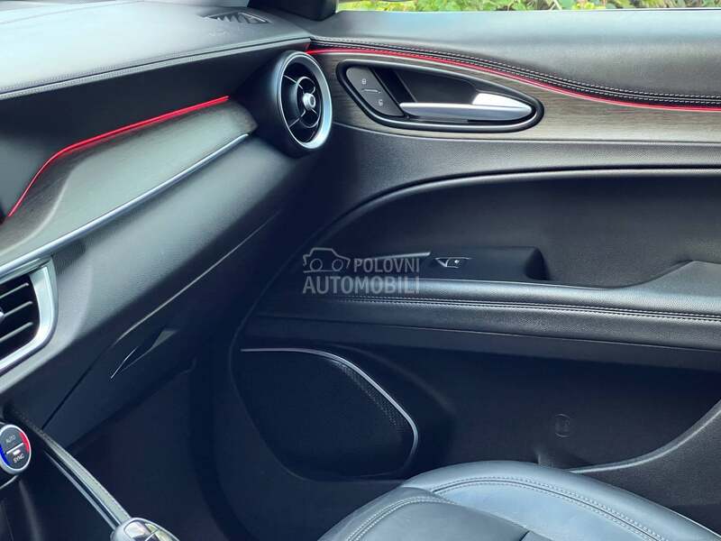 Alfa Romeo Stelvio Q4 Veloce CH