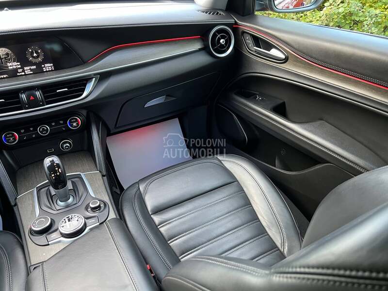 Alfa Romeo Stelvio Q4 Veloce CH