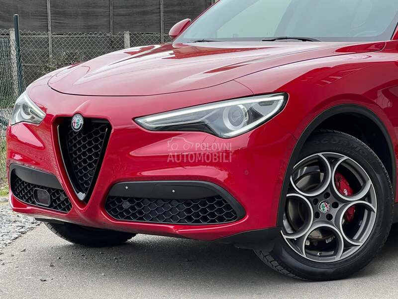 Alfa Romeo Stelvio Q4 Veloce CH