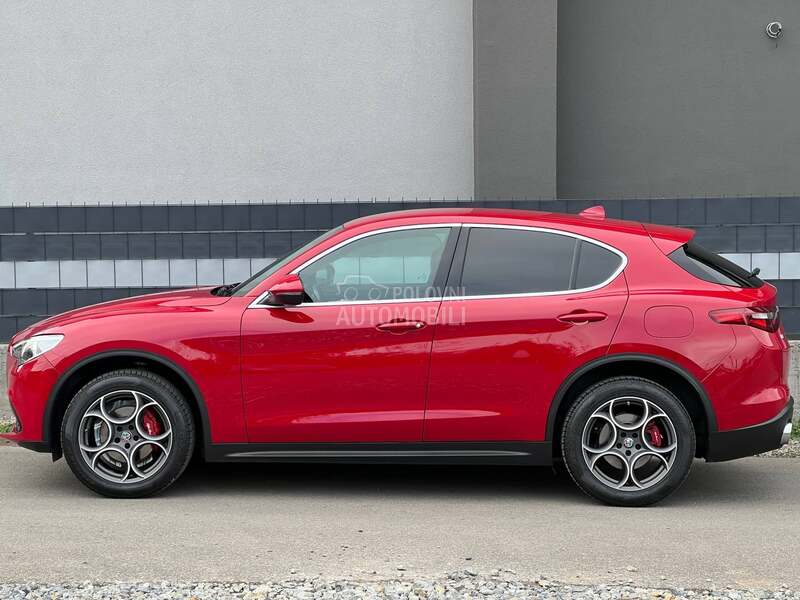 Alfa Romeo Stelvio Q4 Veloce CH