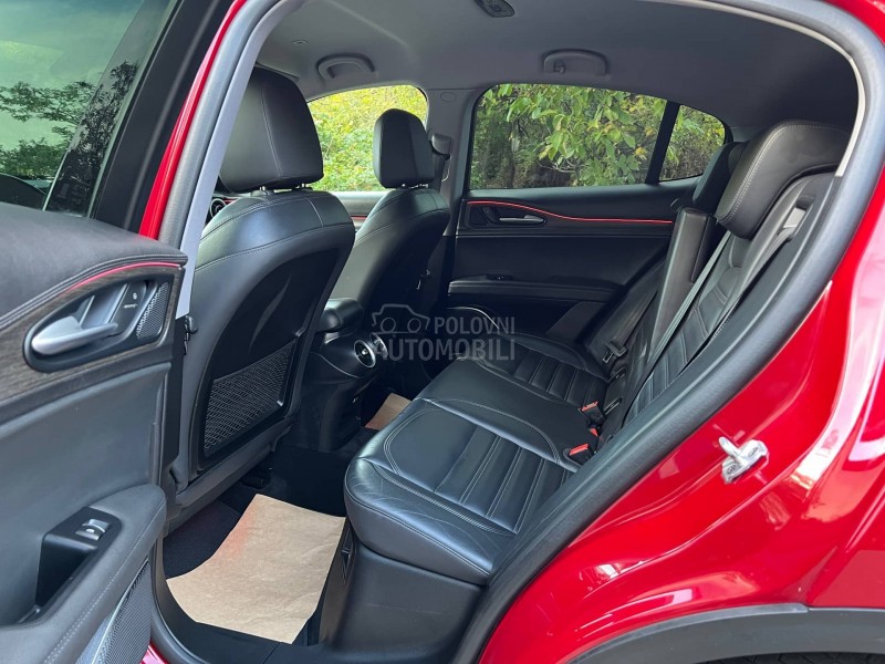 Alfa Romeo Stelvio Q4 Veloce CH