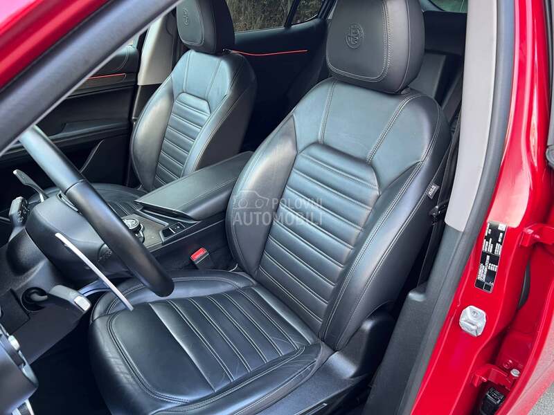 Alfa Romeo Stelvio Q4 Veloce CH