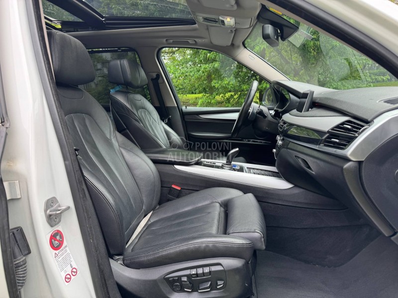 BMW X5 2.0 XDrive Pano.