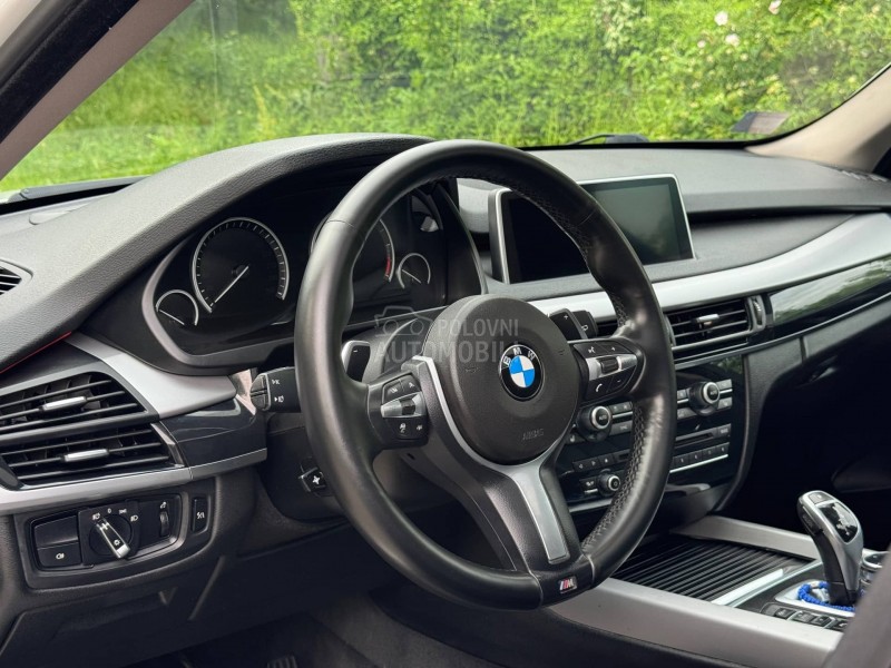 BMW X5 2.0 XDrive Pano.