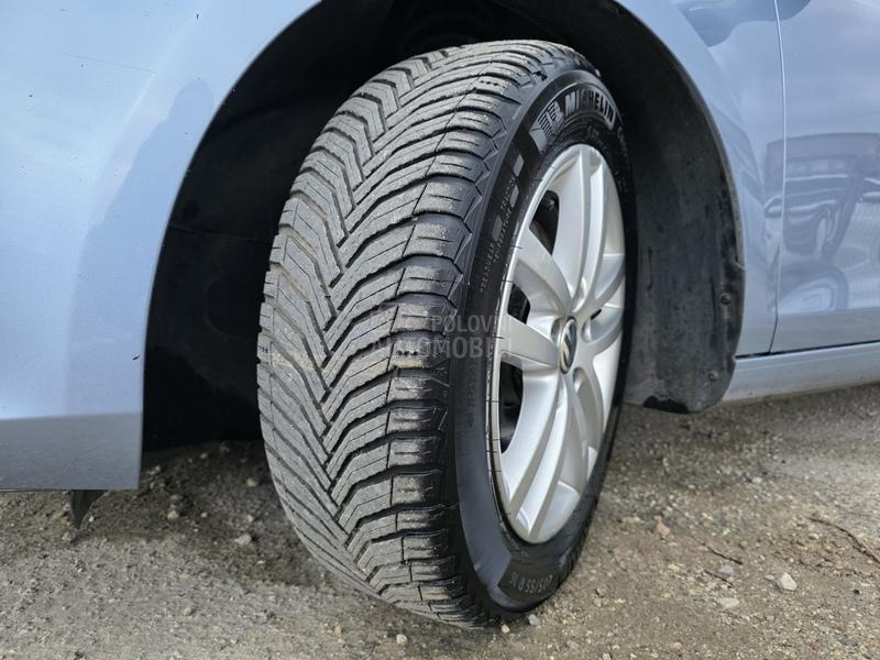 Volkswagen Golf 6 2.0 TDI DSG HIGHLINE