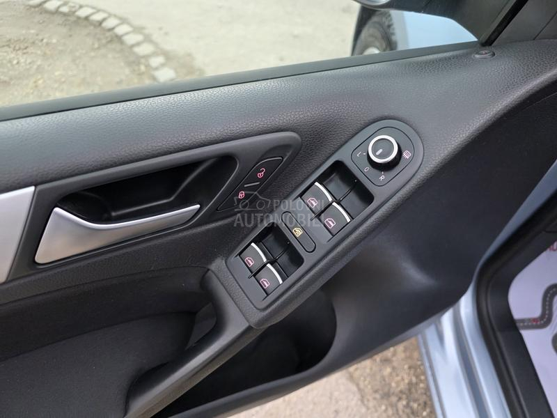 Volkswagen Golf 6 2.0 TDI DSG HIGHLINE